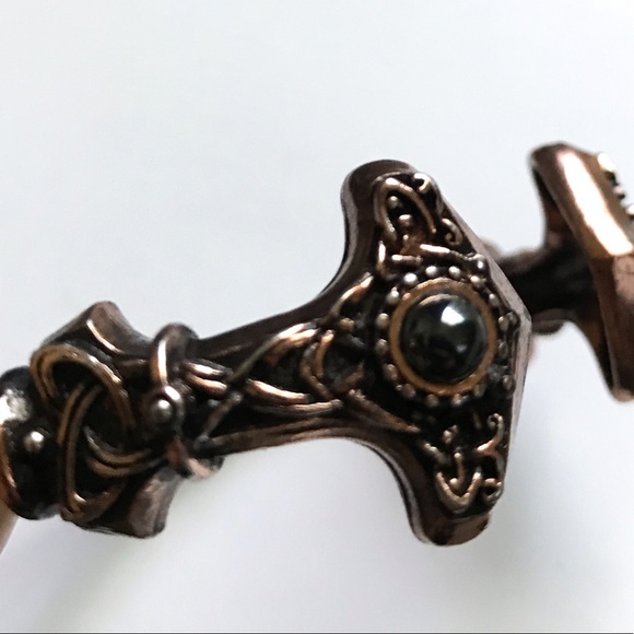 Thor Thunder-hammer Viking Torque Cuff - Picture 6 of 8